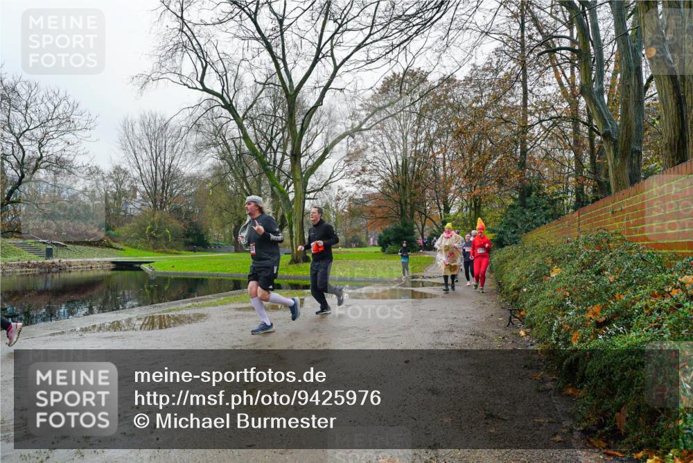 07.12.2025 - St. Pauli X-Mass-Run No. 15 Michael Burmester http://msf.ph/oto/9425976 07.12.2025 09:45:35 Laufen  meine-sportfotos.de