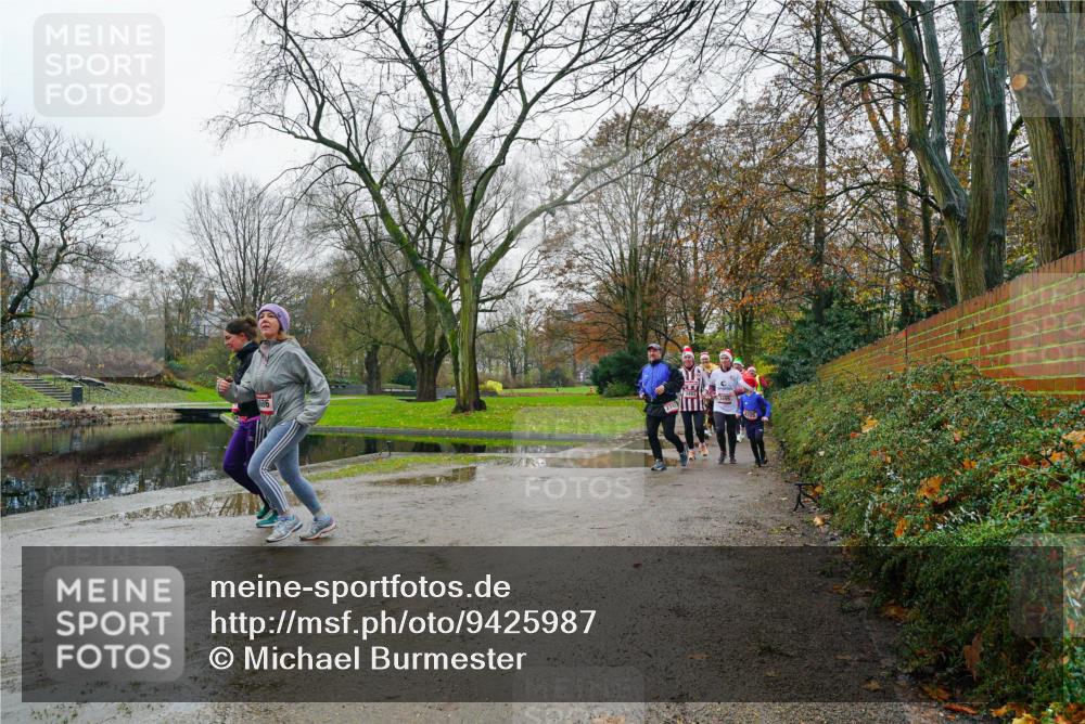 07.12.2025 - St. Pauli X-Mass-Run No. 15 Michael Burmester http://msf.ph/oto/9425987 07.12.2025 09:46:00 Laufen  meine-sportfotos.de
