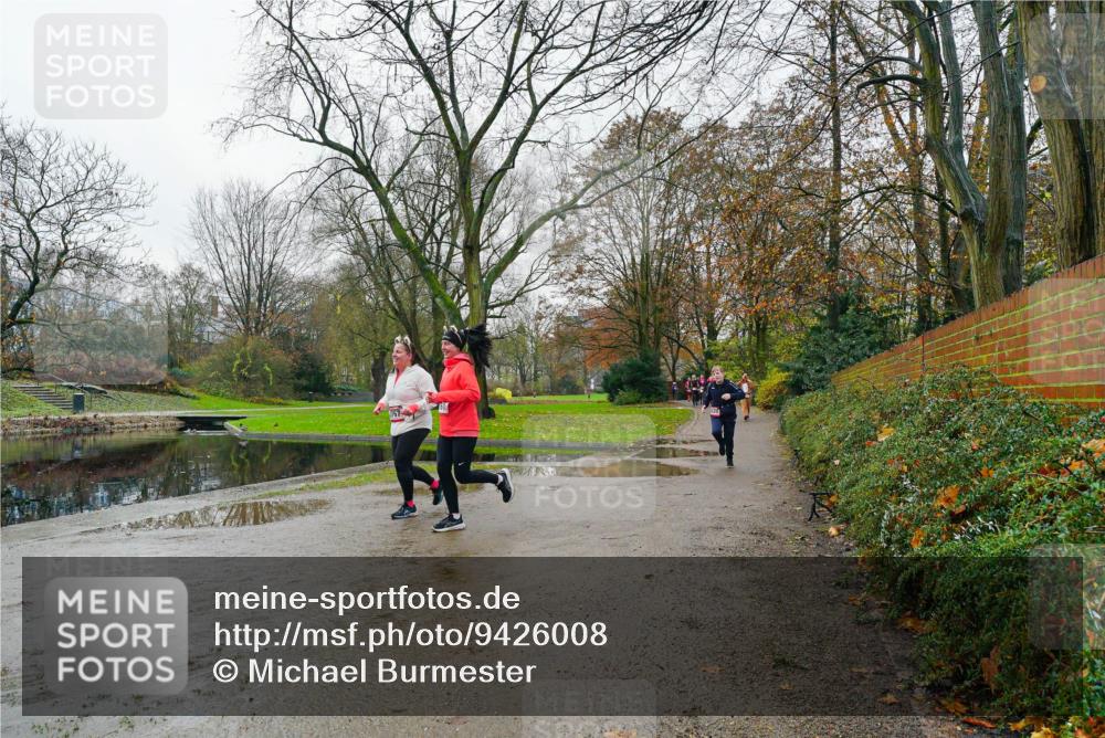 07.12.2025 - St. Pauli X-Mass-Run No. 15 Michael Burmester http://msf.ph/oto/9426008 07.12.2025 09:46:27 Laufen  meine-sportfotos.de