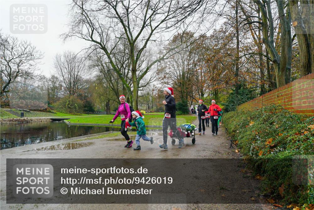 07.12.2025 - St. Pauli X-Mass-Run No. 15 Michael Burmester http://msf.ph/oto/9426019 07.12.2025 09:47:04 Laufen 243 meine-sportfotos.de