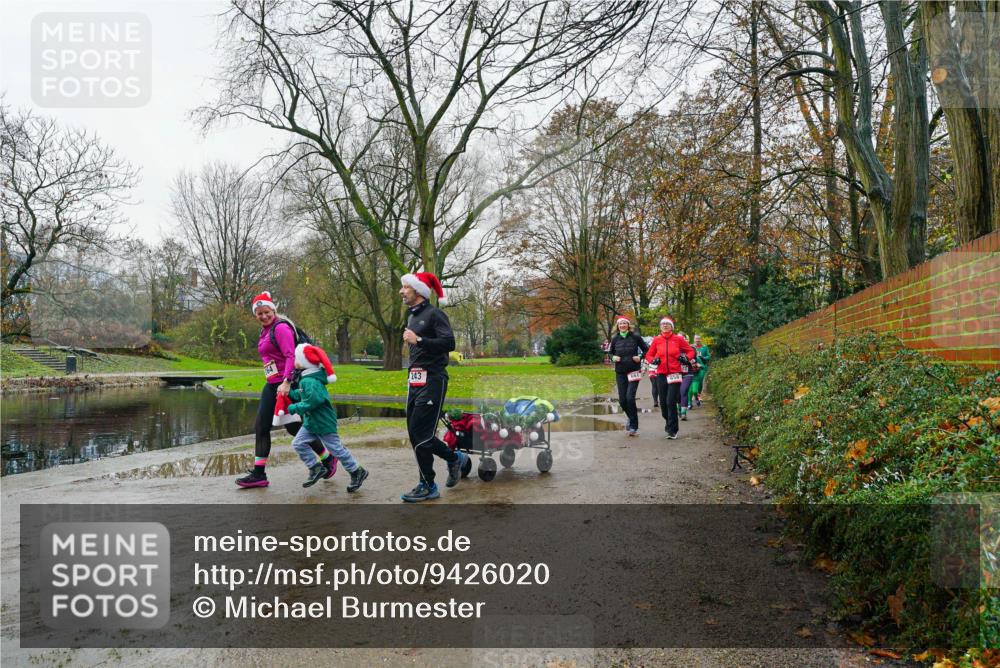 07.12.2025 - St. Pauli X-Mass-Run No. 15 Michael Burmester http://msf.ph/oto/9426020 07.12.2025 09:47:05 Laufen 243 meine-sportfotos.de