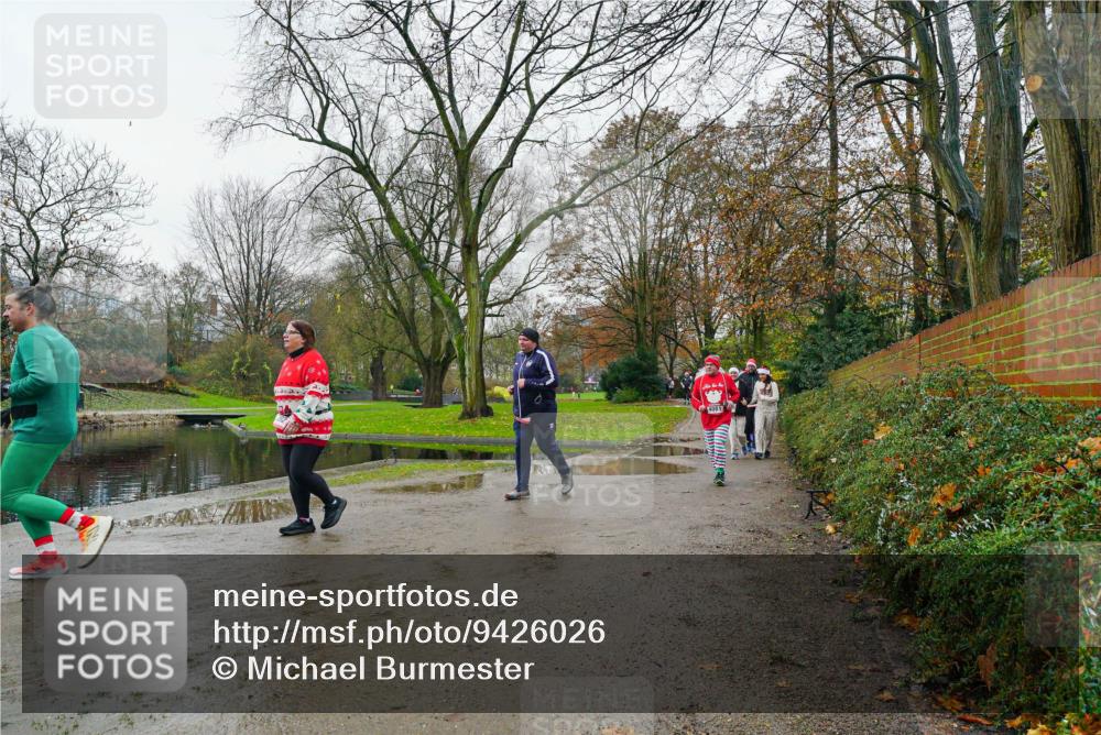 07.12.2025 - St. Pauli X-Mass-Run No. 15 Michael Burmester http://msf.ph/oto/9426026 07.12.2025 09:47:12 Laufen  meine-sportfotos.de