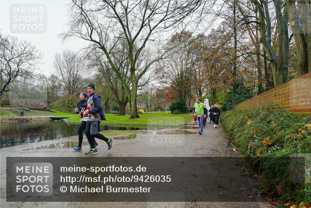 07.12.2025 - St. Pauli X-Mass-Run No. 15 Michael Burmester http://msf.ph/oto/9426035 07.12.2025 09:47:23 Laufen  meine-sportfotos.de