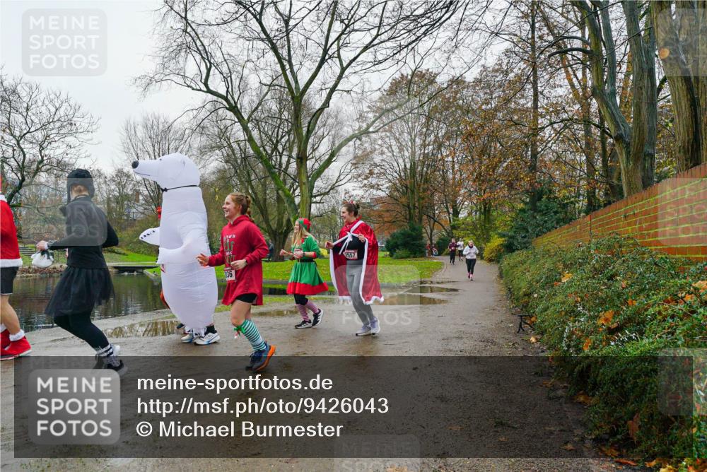 07.12.2025 - St. Pauli X-Mass-Run No. 15 Michael Burmester http://msf.ph/oto/9426043 07.12.2025 09:47:31 Laufen 36, 3557 meine-sportfotos.de