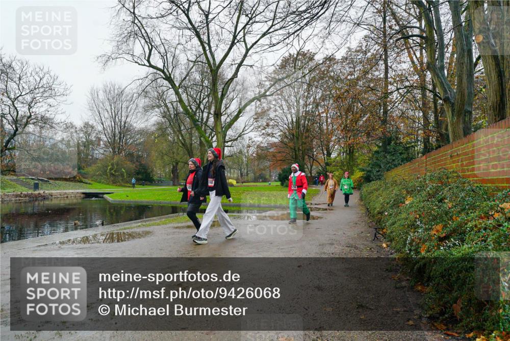 07.12.2025 - St. Pauli X-Mass-Run No. 15 Michael Burmester http://msf.ph/oto/9426068 07.12.2025 09:50:09 Laufen  meine-sportfotos.de