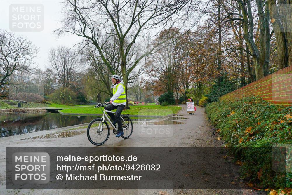 07.12.2025 - St. Pauli X-Mass-Run No. 15 Michael Burmester http://msf.ph/oto/9426082 07.12.2025 09:53:53 Laufen  meine-sportfotos.de