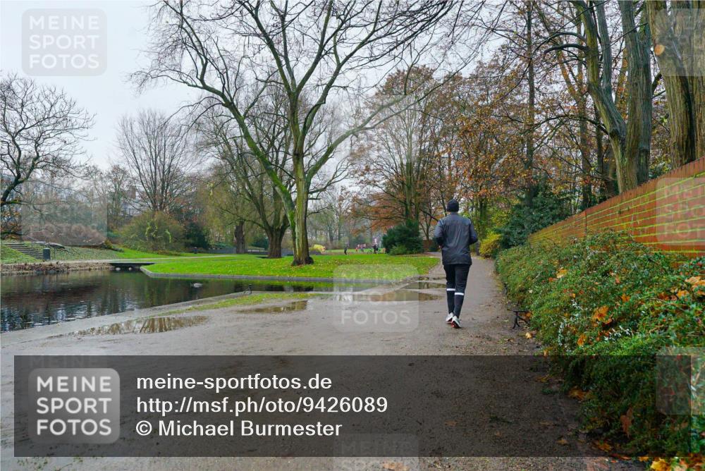 07.12.2025 - St. Pauli X-Mass-Run No. 15 Michael Burmester http://msf.ph/oto/9426089 07.12.2025 09:56:39 Laufen  meine-sportfotos.de