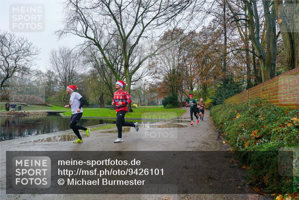 07.12.2025 - St. Pauli X-Mass-Run No. 15 Michael Burmester http://msf.ph/oto/9426101 07.12.2025 09:58:11 Laufen  meine-sportfotos.de