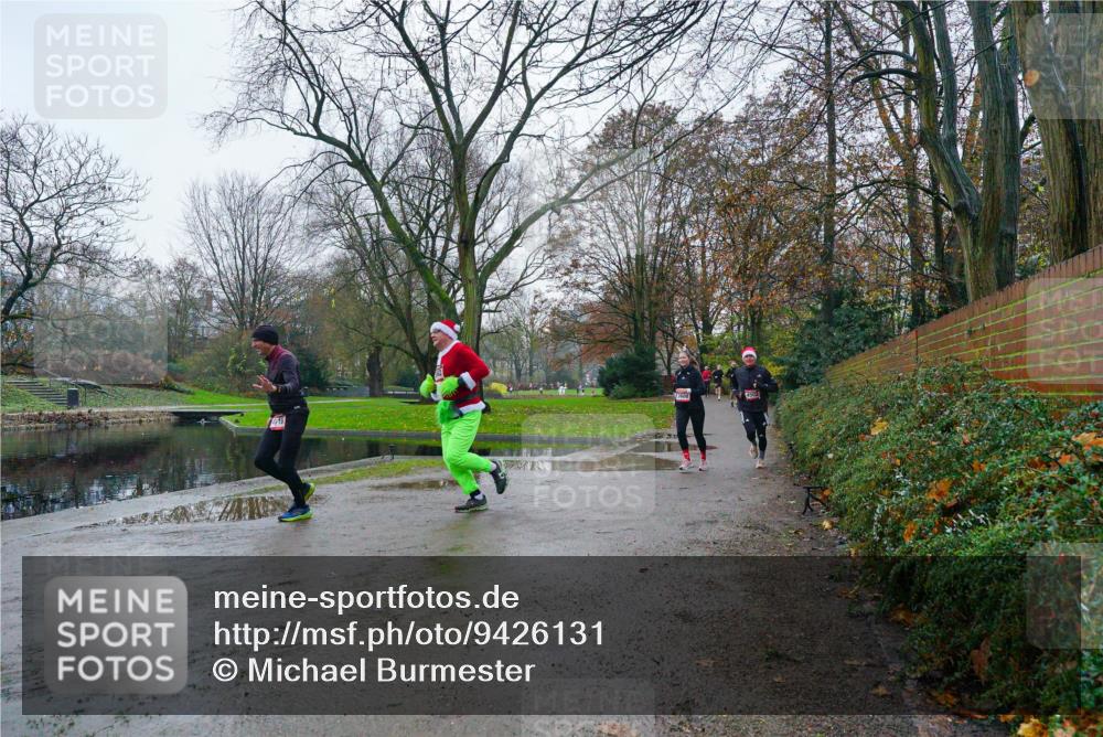 07.12.2025 - St. Pauli X-Mass-Run No. 15 Michael Burmester http://msf.ph/oto/9426131 07.12.2025 09:59:32 Laufen  meine-sportfotos.de
