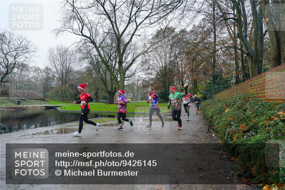 07.12.2025 - St. Pauli X-Mass-Run No. 15 Michael Burmester http://msf.ph/oto/9426145 07.12.2025 10:00:02 Laufen 4521 meine-sportfotos.de
