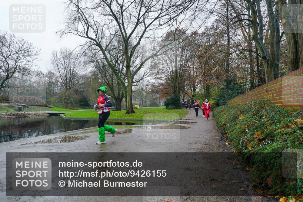 07.12.2025 - St. Pauli X-Mass-Run No. 15 Michael Burmester http://msf.ph/oto/9426155 07.12.2025 10:00:24 Laufen  meine-sportfotos.de
