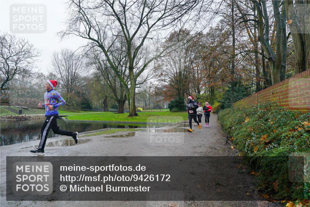 07.12.2025 - St. Pauli X-Mass-Run No. 15 Michael Burmester http://msf.ph/oto/9426172 07.12.2025 10:00:46 Laufen  meine-sportfotos.de