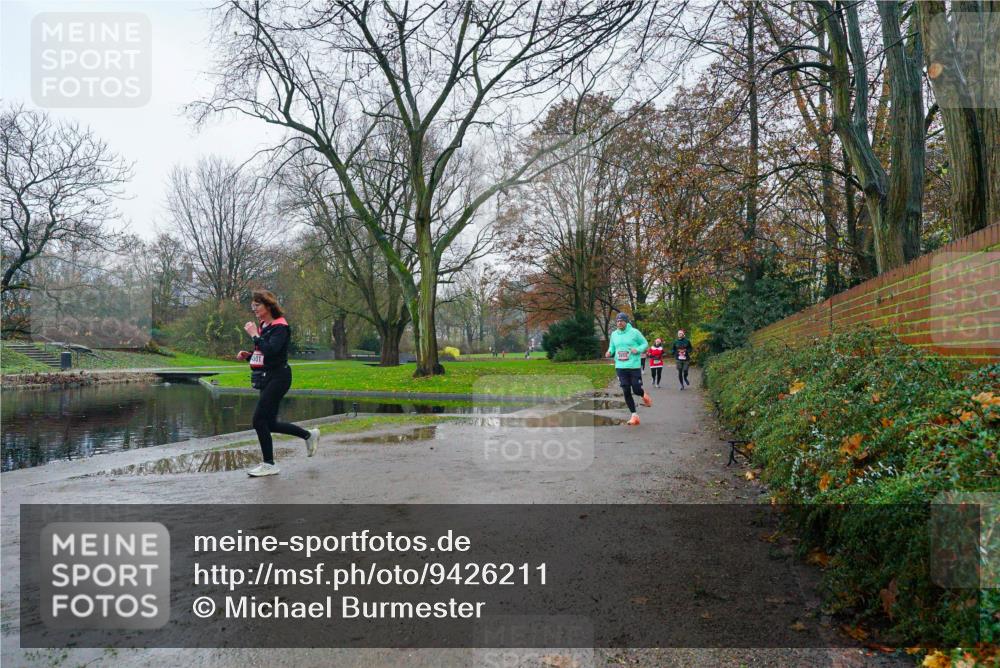 07.12.2025 - St. Pauli X-Mass-Run No. 15 Michael Burmester http://msf.ph/oto/9426211 07.12.2025 10:01:53 Laufen  meine-sportfotos.de