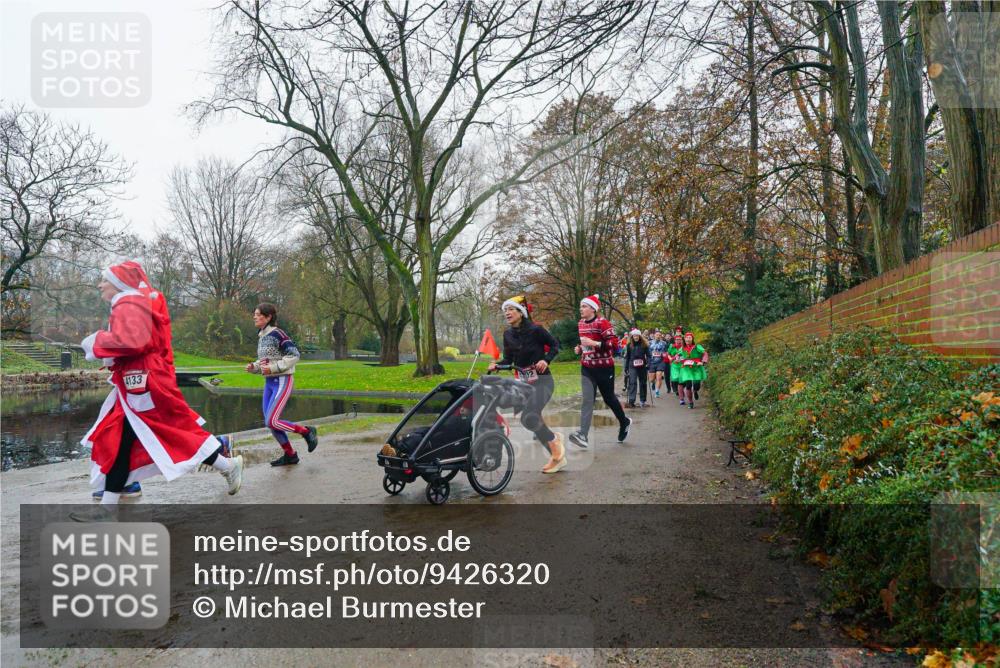07.12.2025 - St. Pauli X-Mass-Run No. 15 Michael Burmester http://msf.ph/oto/9426320 07.12.2025 10:04:06 Laufen 4133 meine-sportfotos.de
