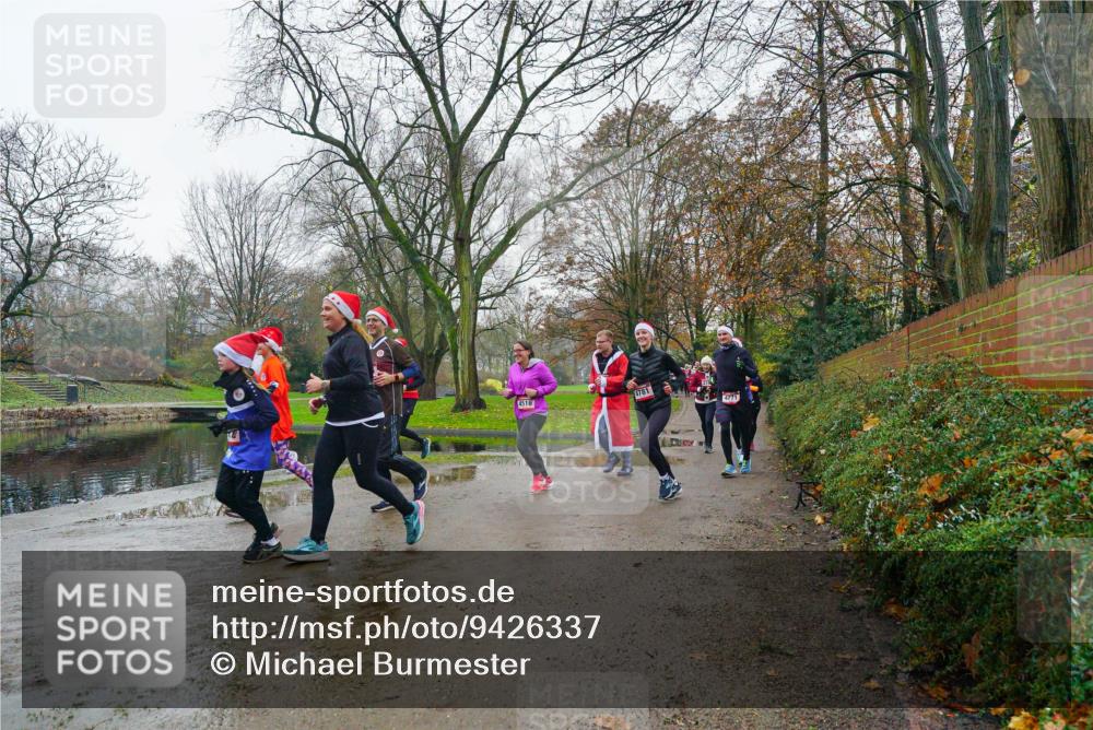 07.12.2025 - St. Pauli X-Mass-Run No. 15 Michael Burmester http://msf.ph/oto/9426337 07.12.2025 10:04:19 Laufen 4516, 4781, 4771 meine-sportfotos.de