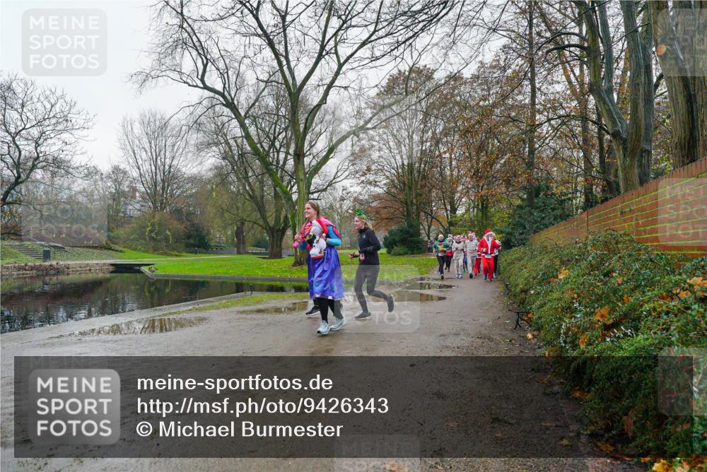 07.12.2025 - St. Pauli X-Mass-Run No. 15 Michael Burmester http://msf.ph/oto/9426343 07.12.2025 10:04:26 Laufen  meine-sportfotos.de