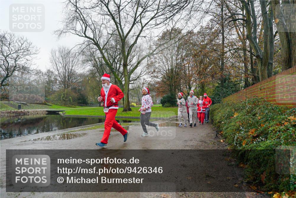 07.12.2025 - St. Pauli X-Mass-Run No. 15 Michael Burmester http://msf.ph/oto/9426346 07.12.2025 10:04:30 Laufen 1472, 1631 meine-sportfotos.de