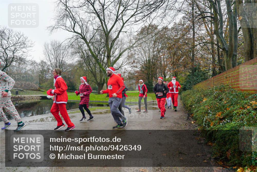 07.12.2025 - St. Pauli X-Mass-Run No. 15 Michael Burmester http://msf.ph/oto/9426349 07.12.2025 10:04:34 Laufen 1586, 3962, 2149 meine-sportfotos.de