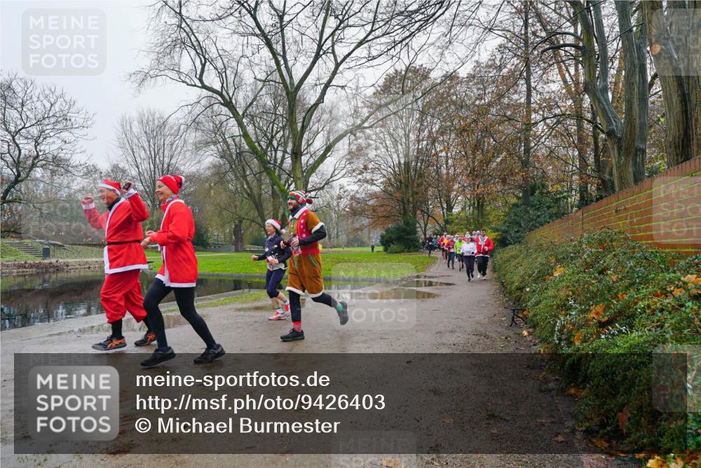 07.12.2025 - St. Pauli X-Mass-Run No. 15 Michael Burmester http://msf.ph/oto/9426403 07.12.2025 10:05:42 Laufen  meine-sportfotos.de