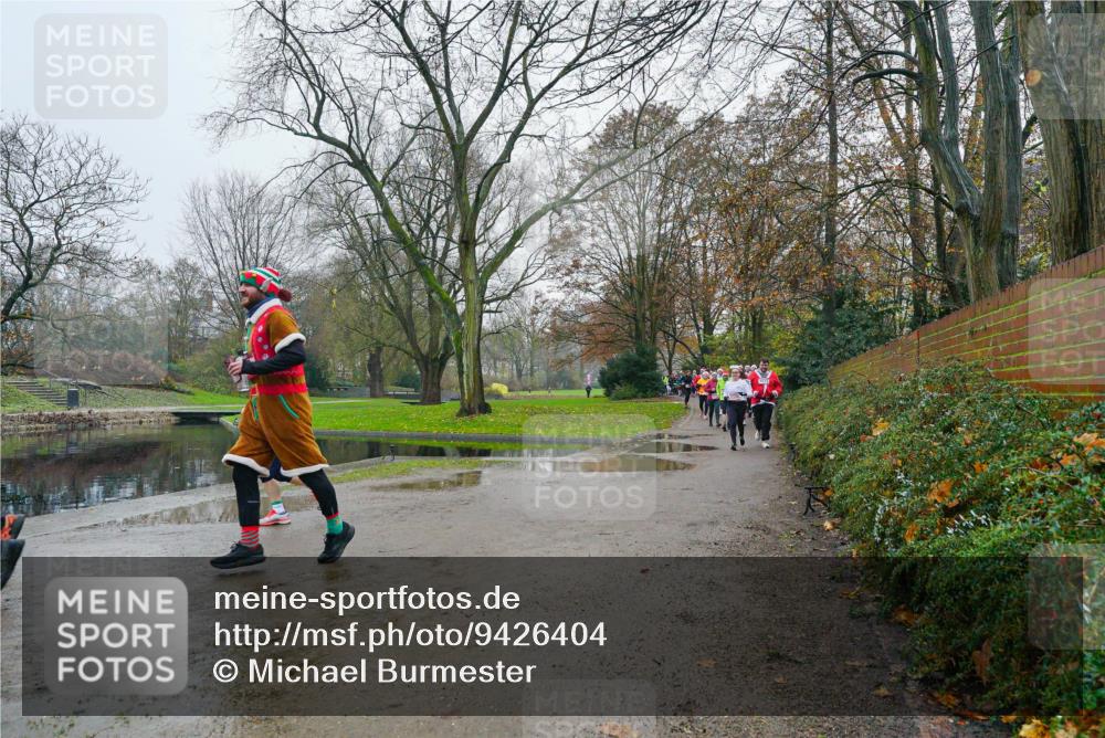 07.12.2025 - St. Pauli X-Mass-Run No. 15 Michael Burmester http://msf.ph/oto/9426404 07.12.2025 10:05:43 Laufen  meine-sportfotos.de