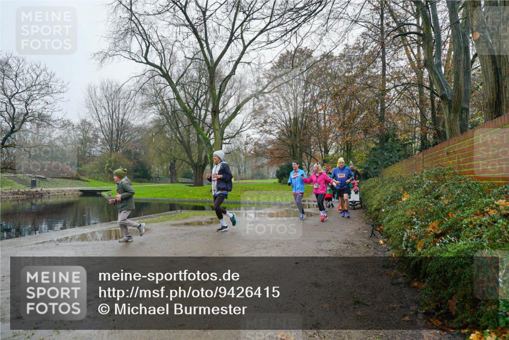 07.12.2025 - St. Pauli X-Mass-Run No. 15 Michael Burmester http://msf.ph/oto/9426415 07.12.2025 10:06:01 Laufen 944, 4065 meine-sportfotos.de