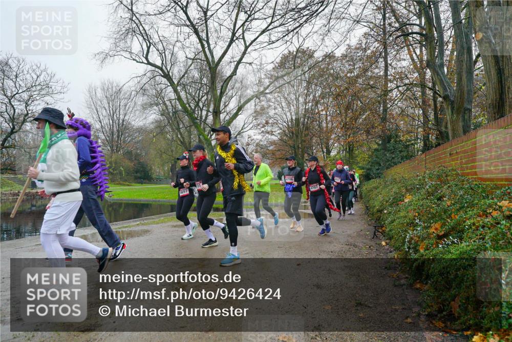 07.12.2025 - St. Pauli X-Mass-Run No. 15 Michael Burmester http://msf.ph/oto/9426424 07.12.2025 10:06:10 Laufen 4697 meine-sportfotos.de