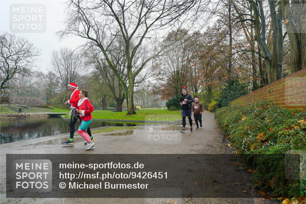 07.12.2025 - St. Pauli X-Mass-Run No. 15 Michael Burmester http://msf.ph/oto/9426451 07.12.2025 10:06:37 Laufen 4758 meine-sportfotos.de
