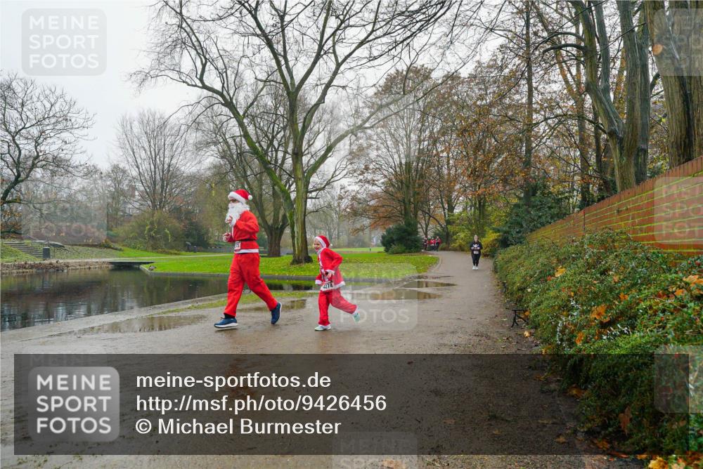 07.12.2025 - St. Pauli X-Mass-Run No. 15 Michael Burmester http://msf.ph/oto/9426456 07.12.2025 10:06:53 Laufen 4274 meine-sportfotos.de