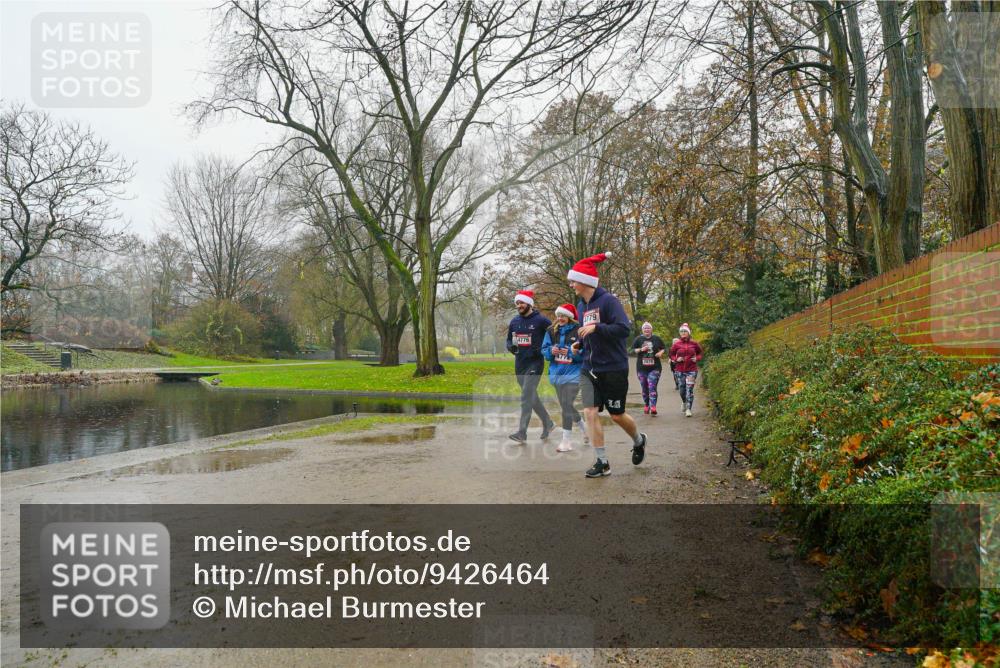 07.12.2025 - St. Pauli X-Mass-Run No. 15 Michael Burmester http://msf.ph/oto/9426464 07.12.2025 10:07:40 Laufen 4776, 4712, 779 meine-sportfotos.de