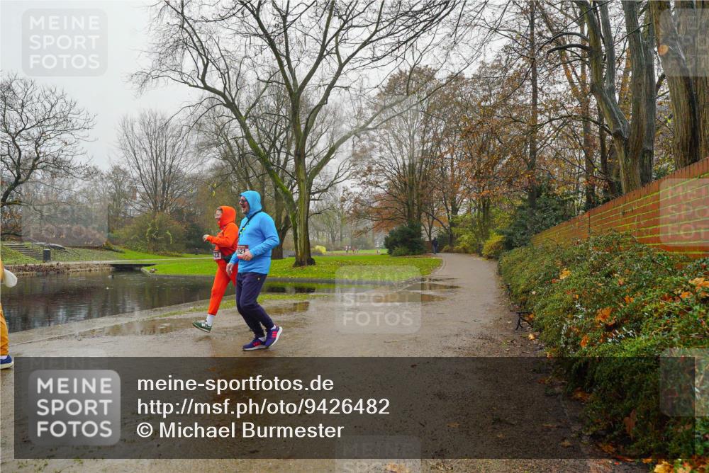 07.12.2025 - St. Pauli X-Mass-Run No. 15 Michael Burmester http://msf.ph/oto/9426482 07.12.2025 10:09:33 Laufen  meine-sportfotos.de