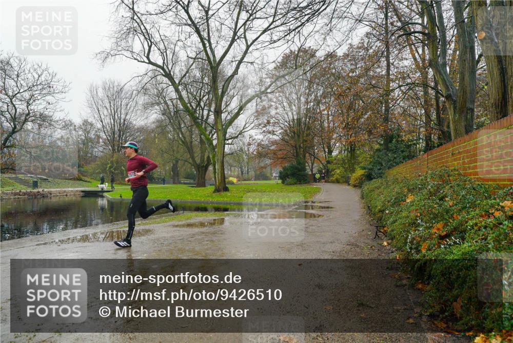 07.12.2025 - St. Pauli X-Mass-Run No. 15 Michael Burmester http://msf.ph/oto/9426510 07.12.2025 10:17:25 Laufen 291 meine-sportfotos.de