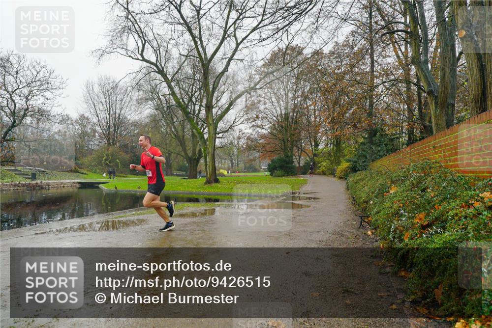07.12.2025 - St. Pauli X-Mass-Run No. 15 Michael Burmester http://msf.ph/oto/9426515 07.12.2025 10:17:44 Laufen  meine-sportfotos.de