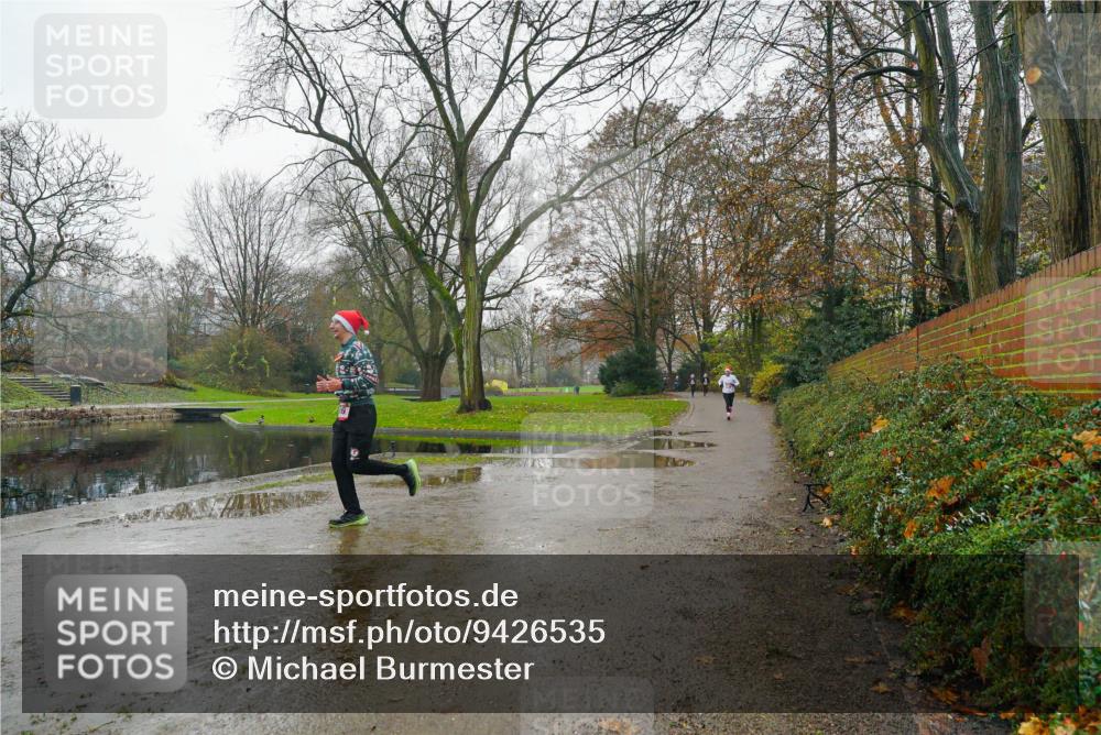 07.12.2025 - St. Pauli X-Mass-Run No. 15 Michael Burmester http://msf.ph/oto/9426535 07.12.2025 10:19:30 Laufen  meine-sportfotos.de