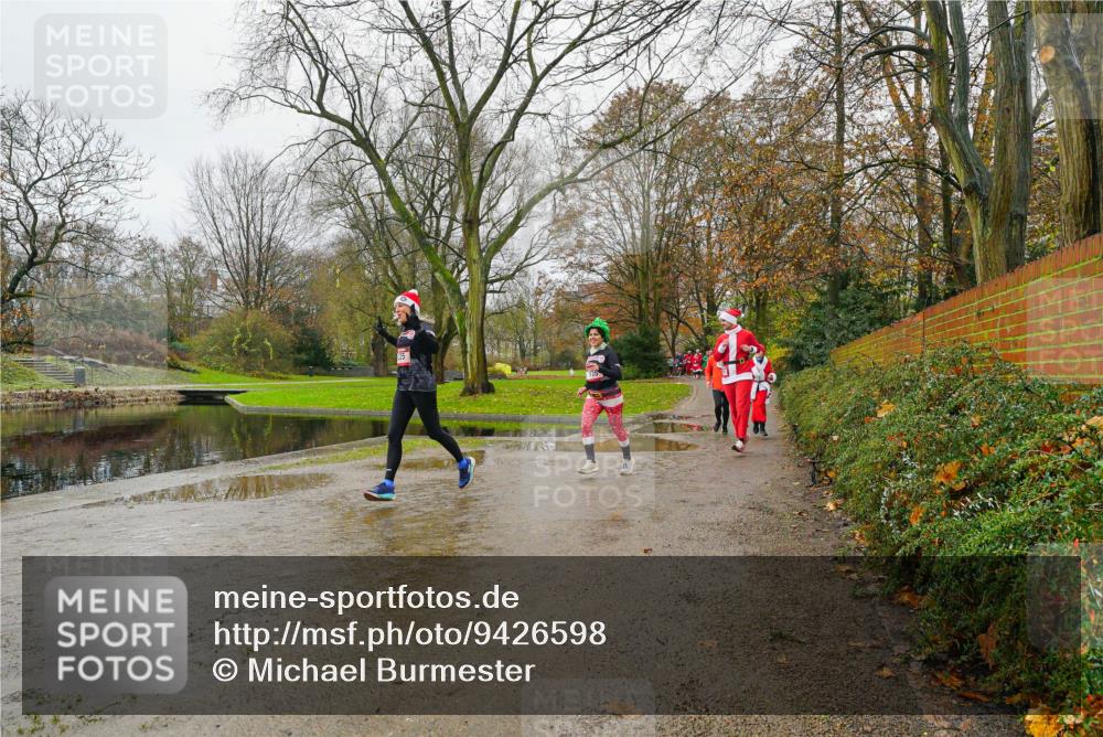 07.12.2025 - St. Pauli X-Mass-Run No. 15 Michael Burmester http://msf.ph/oto/9426598 07.12.2025 10:41:03 Laufen  meine-sportfotos.de