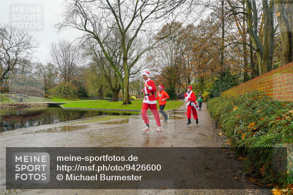 07.12.2025 - St. Pauli X-Mass-Run No. 15 Michael Burmester http://msf.ph/oto/9426600 07.12.2025 10:41:05 Laufen  meine-sportfotos.de