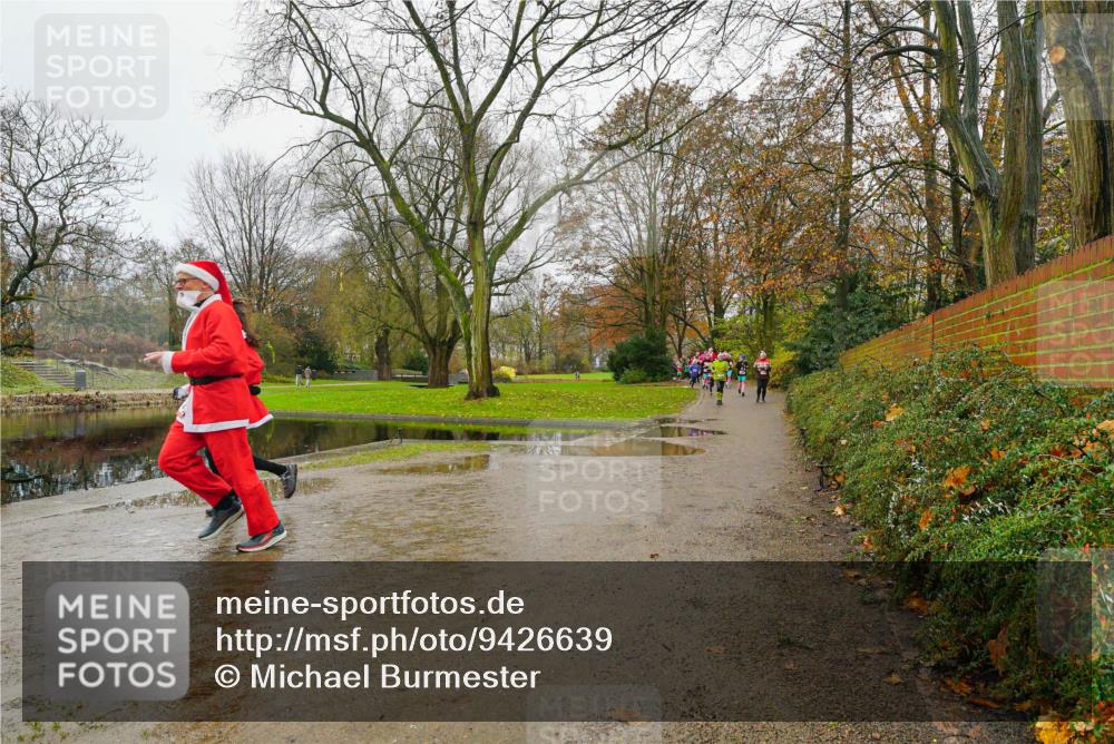 07.12.2025 - St. Pauli X-Mass-Run No. 15 Michael Burmester http://msf.ph/oto/9426639 07.12.2025 10:42:13 Laufen  meine-sportfotos.de