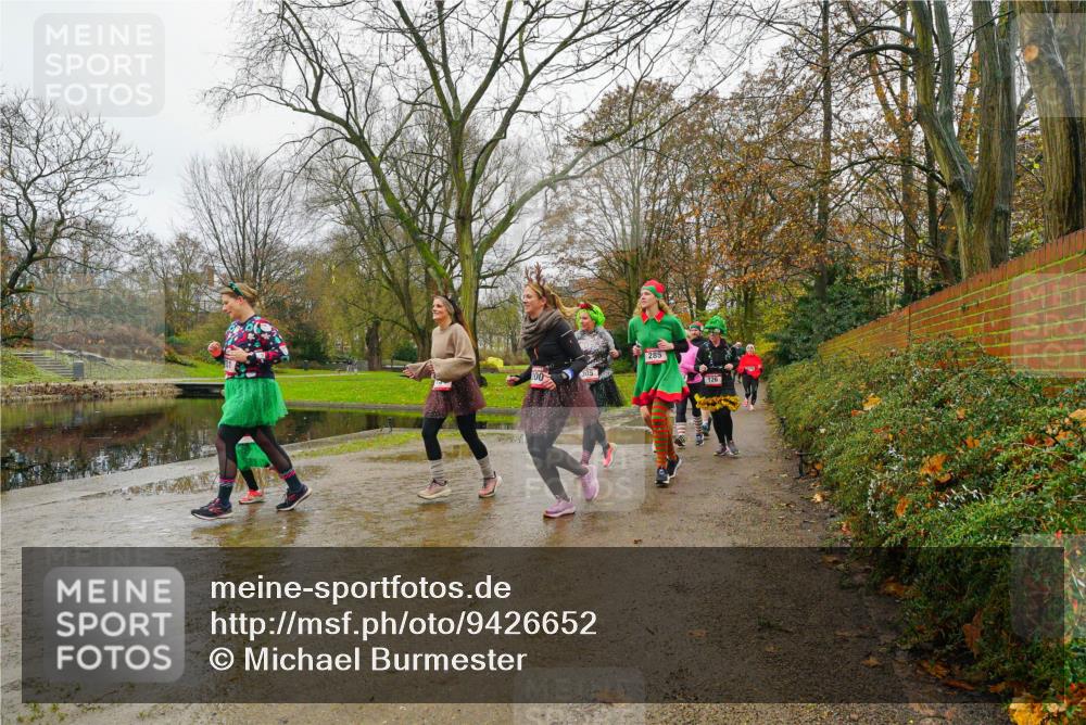 07.12.2025 - St. Pauli X-Mass-Run No. 15 Michael Burmester http://msf.ph/oto/9426652 07.12.2025 10:42:35 Laufen 285, 126 meine-sportfotos.de