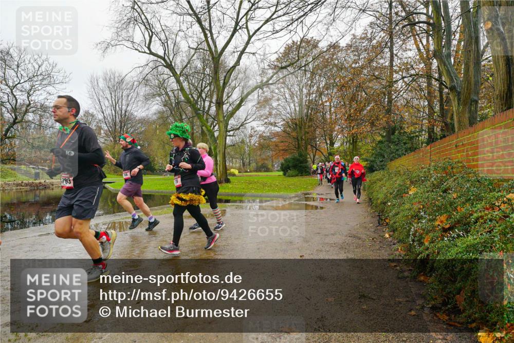 07.12.2025 - St. Pauli X-Mass-Run No. 15 Michael Burmester http://msf.ph/oto/9426655 07.12.2025 10:42:38 Laufen 793 meine-sportfotos.de