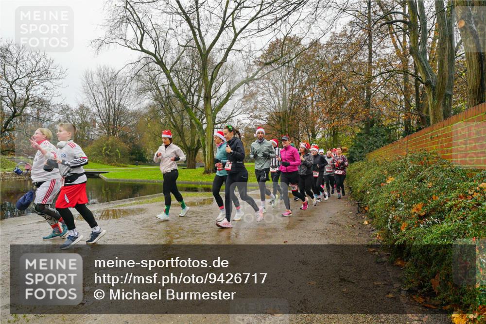 07.12.2025 - St. Pauli X-Mass-Run No. 15 Michael Burmester http://msf.ph/oto/9426717 07.12.2025 10:44:08 Laufen  meine-sportfotos.de