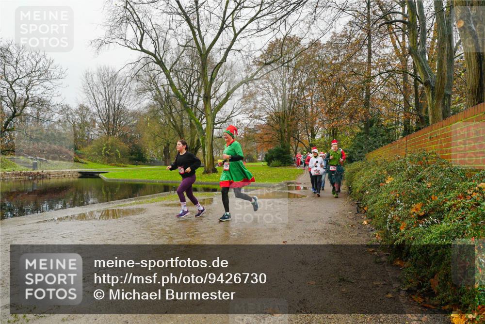 07.12.2025 - St. Pauli X-Mass-Run No. 15 Michael Burmester http://msf.ph/oto/9426730 07.12.2025 10:44:25 Laufen 1509, 476 meine-sportfotos.de