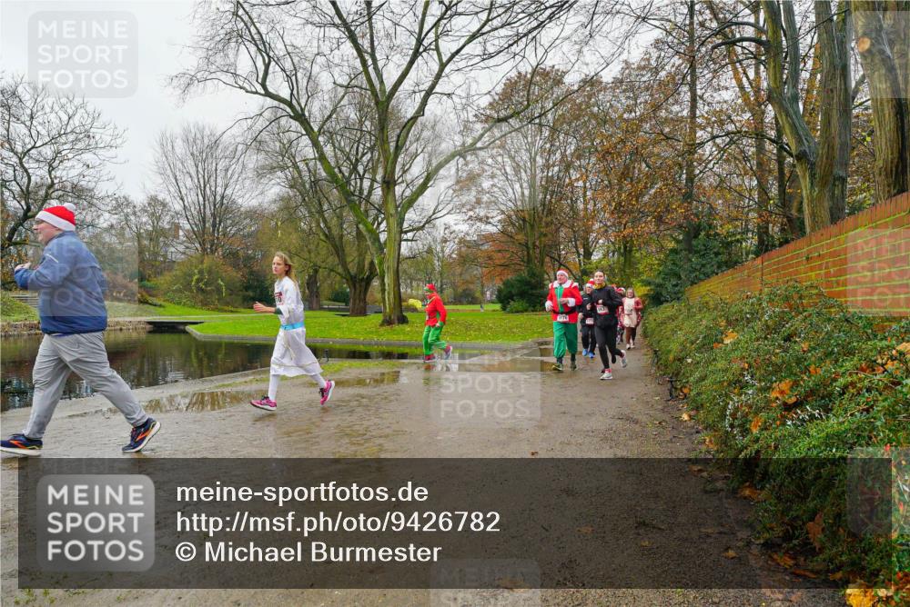 07.12.2025 - St. Pauli X-Mass-Run No. 15 Michael Burmester http://msf.ph/oto/9426782 07.12.2025 10:45:19 Laufen  meine-sportfotos.de