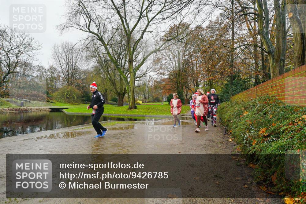 07.12.2025 - St. Pauli X-Mass-Run No. 15 Michael Burmester http://msf.ph/oto/9426785 07.12.2025 10:45:24 Laufen 1420, 1511 meine-sportfotos.de