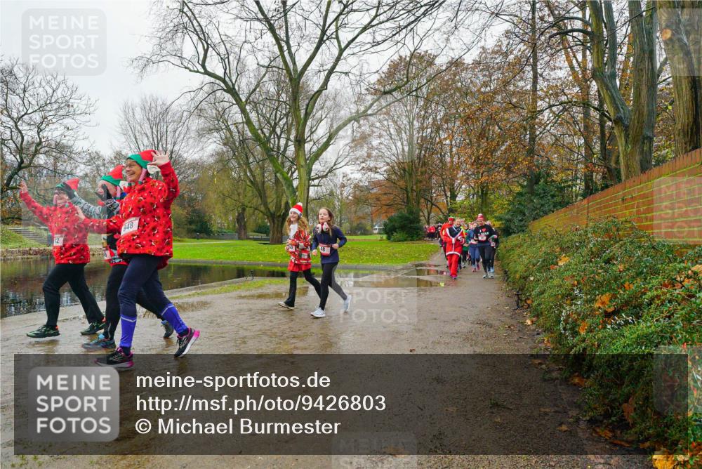 07.12.2025 - St. Pauli X-Mass-Run No. 15 Michael Burmester http://msf.ph/oto/9426803 07.12.2025 10:46:04 Laufen 2, 948 meine-sportfotos.de