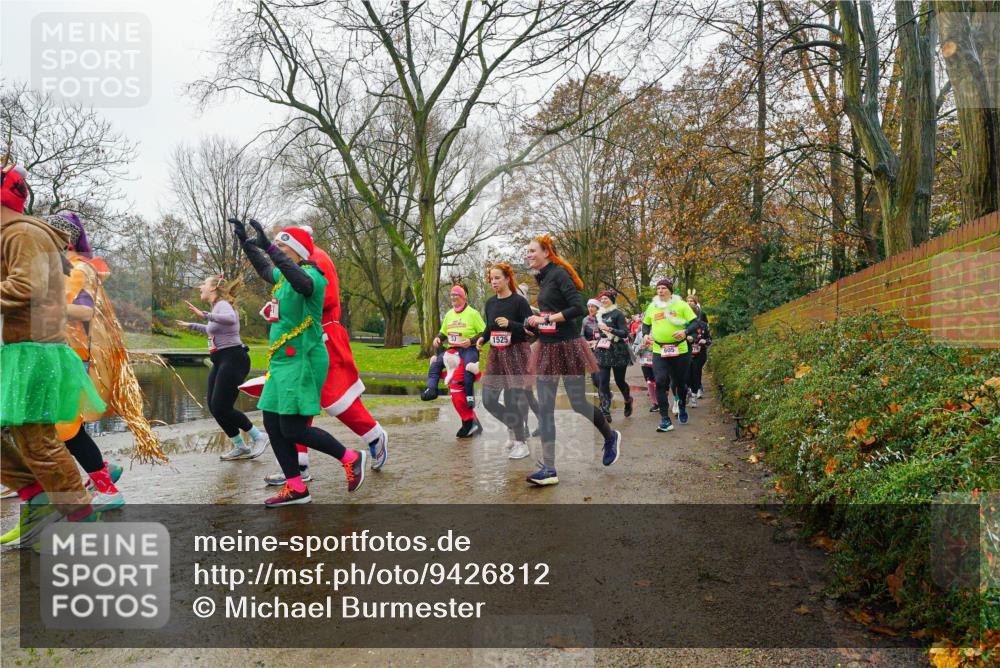 07.12.2025 - St. Pauli X-Mass-Run No. 15 Michael Burmester http://msf.ph/oto/9426812 07.12.2025 10:46:14 Laufen 53, 1525, 605 meine-sportfotos.de