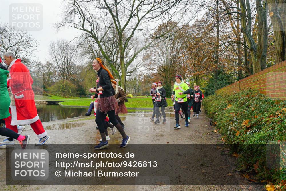 07.12.2025 - St. Pauli X-Mass-Run No. 15 Michael Burmester http://msf.ph/oto/9426813 07.12.2025 10:46:15 Laufen 605, 1579 meine-sportfotos.de