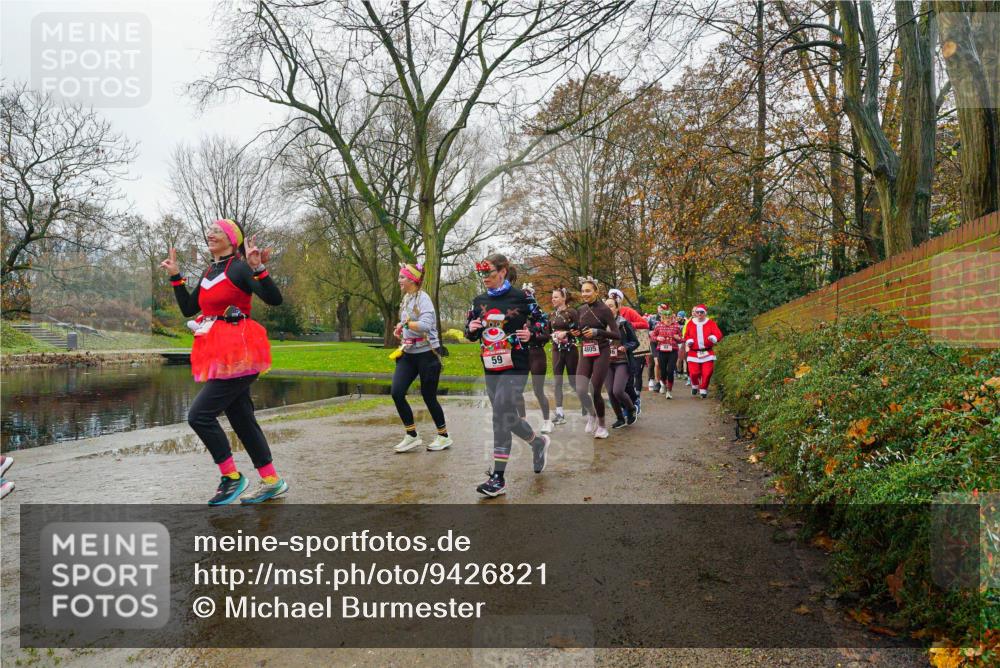 07.12.2025 - St. Pauli X-Mass-Run No. 15 Michael Burmester http://msf.ph/oto/9426821 07.12.2025 10:46:23 Laufen 4805, 59 meine-sportfotos.de