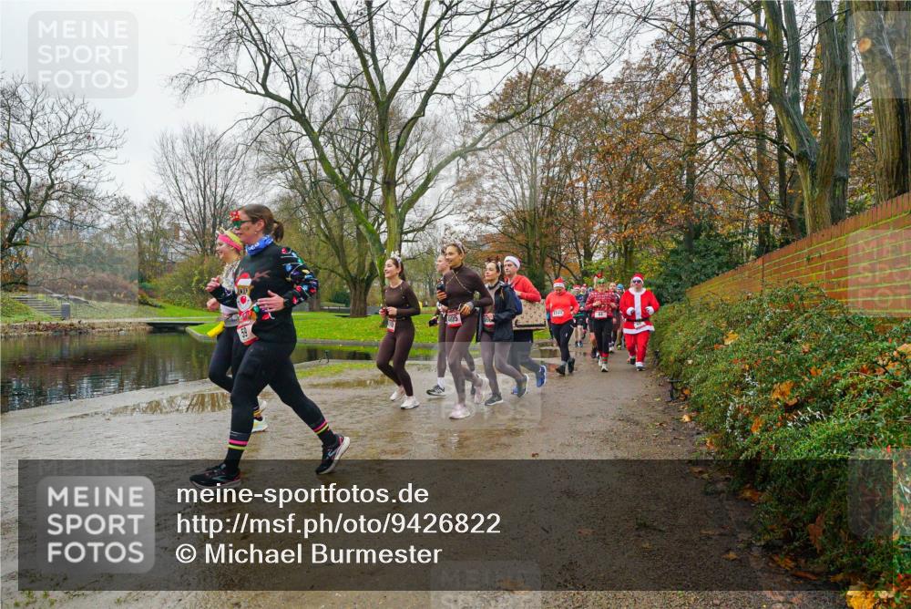 07.12.2025 - St. Pauli X-Mass-Run No. 15 Michael Burmester http://msf.ph/oto/9426822 07.12.2025 10:46:24 Laufen  meine-sportfotos.de