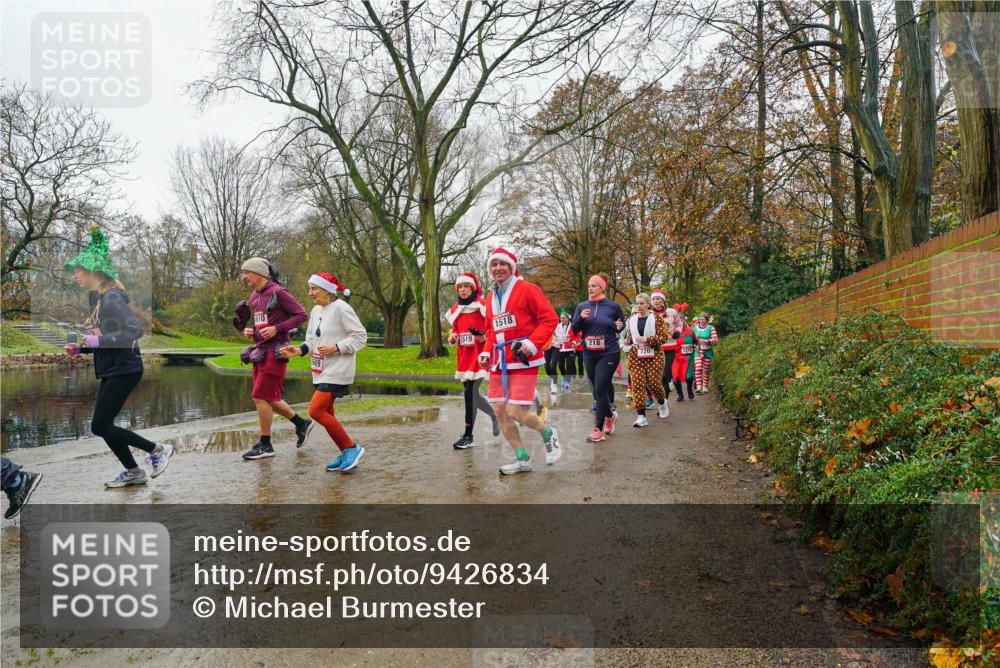 07.12.2025 - St. Pauli X-Mass-Run No. 15 Michael Burmester http://msf.ph/oto/9426834 07.12.2025 10:46:35 Laufen 510, 1519, 1518, 218 meine-sportfotos.de