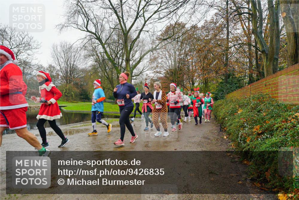 07.12.2025 - St. Pauli X-Mass-Run No. 15 Michael Burmester http://msf.ph/oto/9426835 07.12.2025 10:46:36 Laufen 218, 814, 720, 1218 meine-sportfotos.de