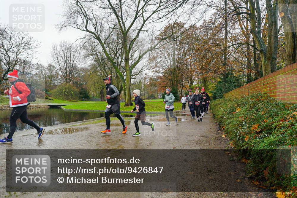 07.12.2025 - St. Pauli X-Mass-Run No. 15 Michael Burmester http://msf.ph/oto/9426847 07.12.2025 10:46:53 Laufen  meine-sportfotos.de